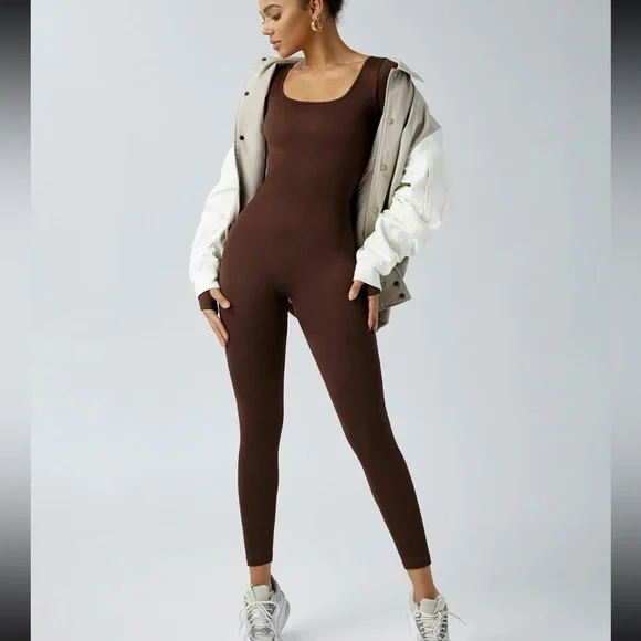 Yoga jumpsuits size large, size down for snatched look😍 - Picture 2 of 3